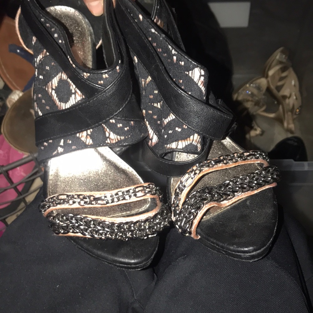BKE heels 6 1/2